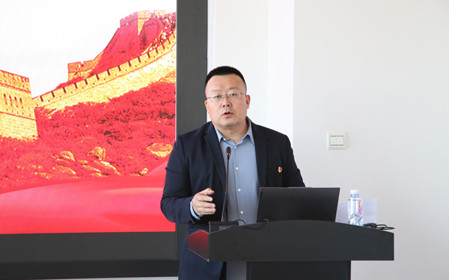 標(biāo)題：呼和浩特分院組織召開領(lǐng)導(dǎo)干部業(yè)務(wù)培訓(xùn)會(huì)暨領(lǐng)導(dǎo)干部講黨課
瀏覽次數(shù)：1116
發(fā)表時(shí)間：2024-12-06